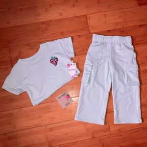 NWT Girls Size 3T Aqua Strawberry Bearpaw Outfit - Top & Wide Leg Cargo Pants